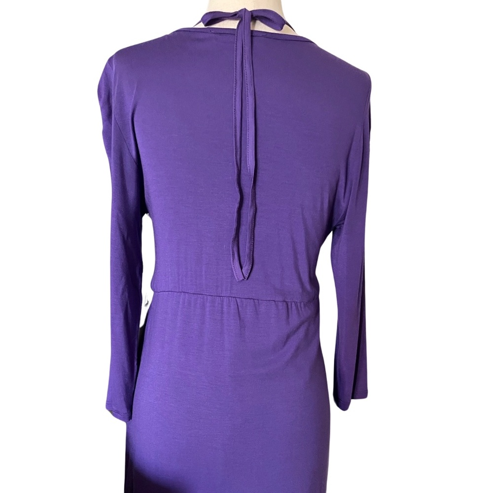 Dress - Picture 3 of 5